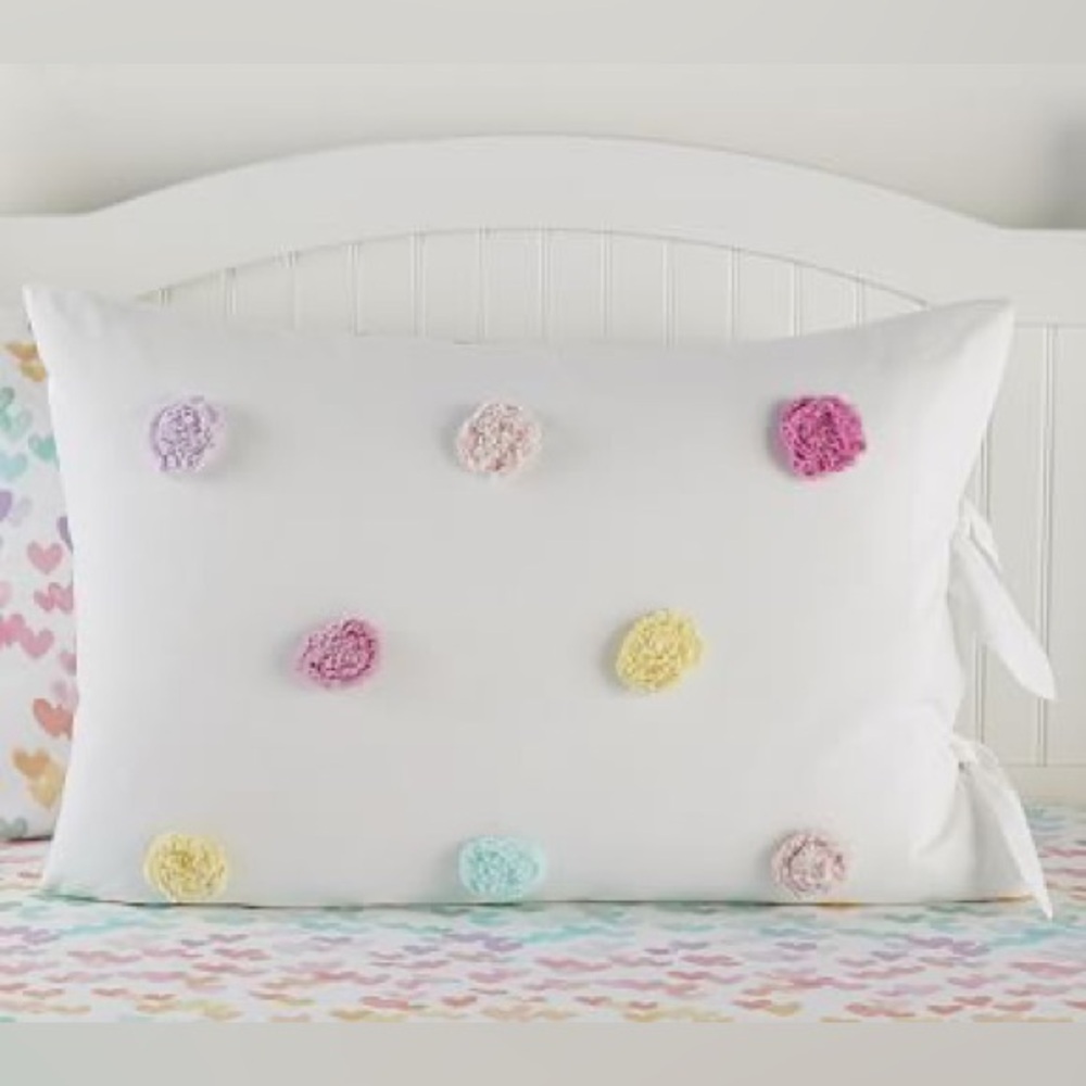 Set Of Two Pottery Barn Kids Zoey Pom Pom Shams Size Standard